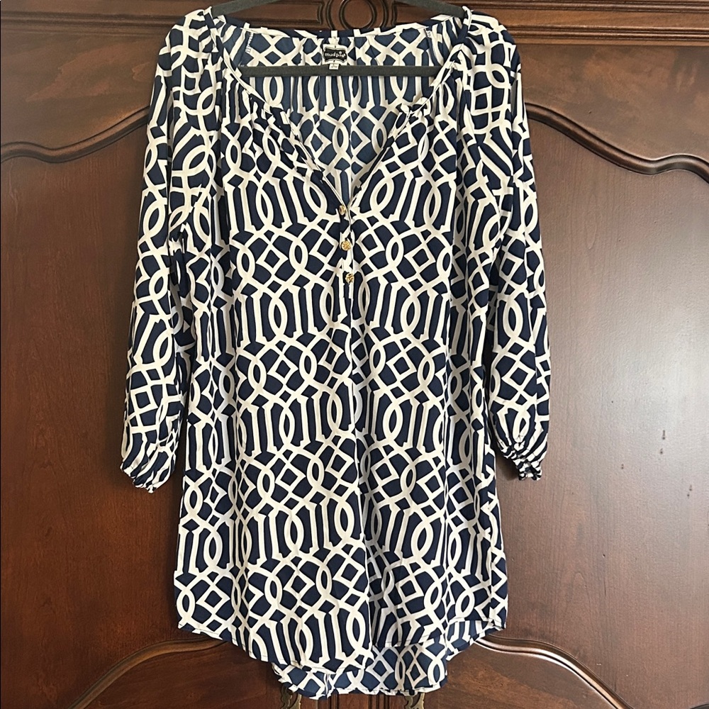 Mud Pie Navy and White Geometric Tunic